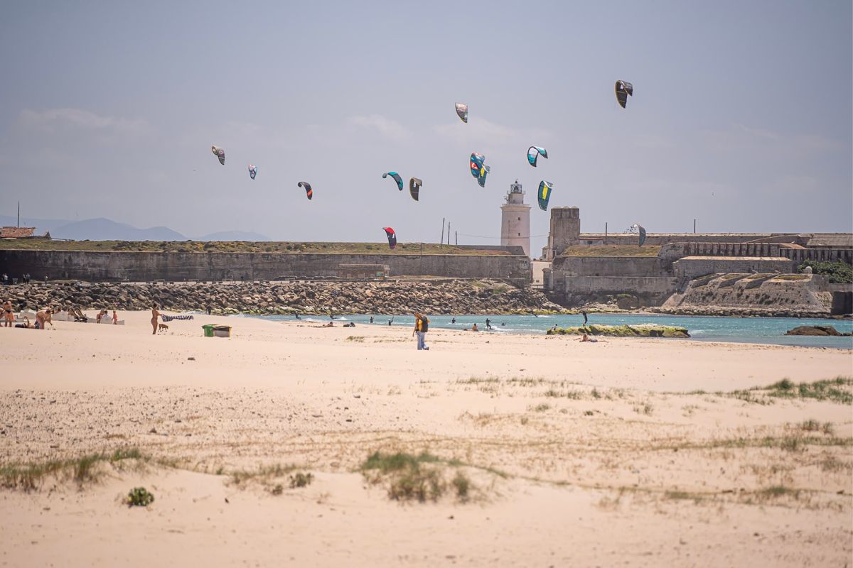 WAIKIKI TARIFA · Una experiencia entre dos mares